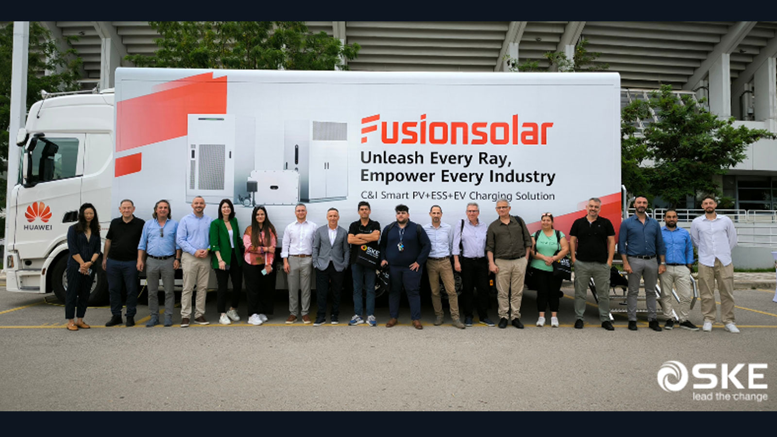 Huawei C&I Truck: Πράσινη τεχνολογία στο ΟΑΚΑ με τη SKE 